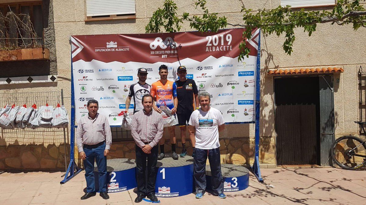 alberto gana en bogarra 2019