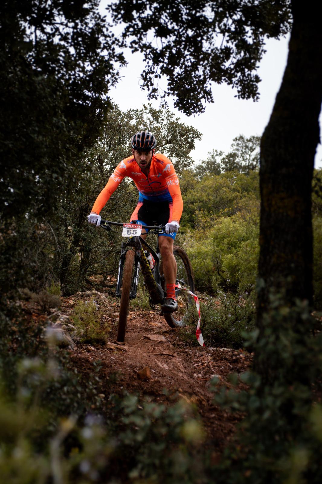 alberto lopez abril 2022