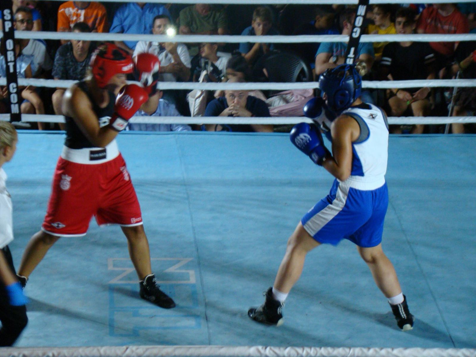 angela boxeo 2018