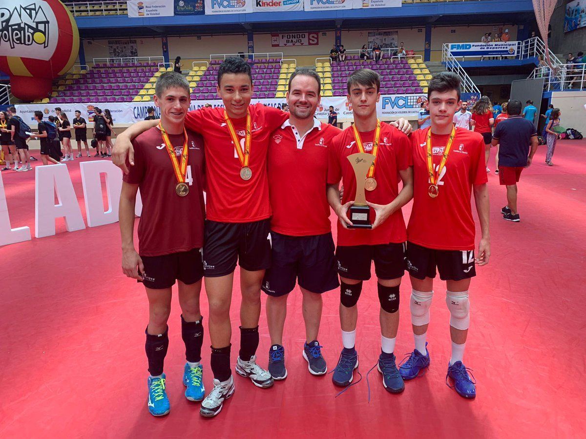 jugadores cadetes hellineros en valladolid