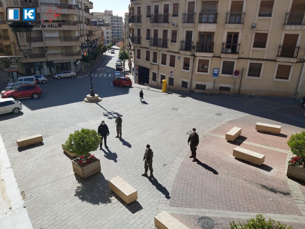 Militares en Hellín 6