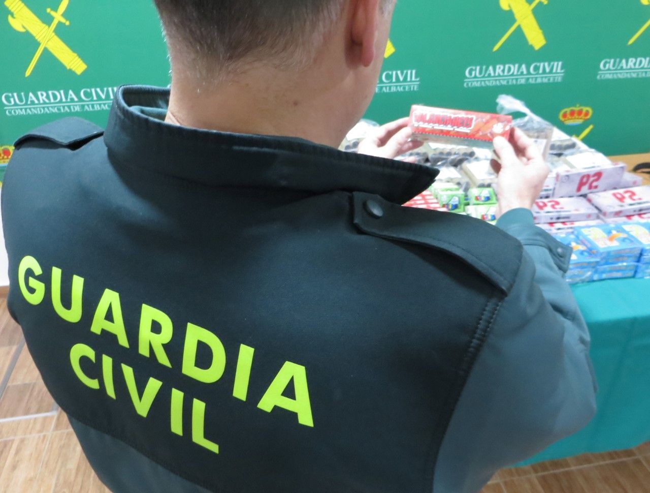 artefactos guardia civil junio 2018