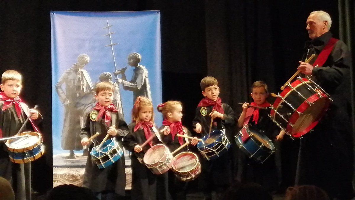 escuela tambores 2019