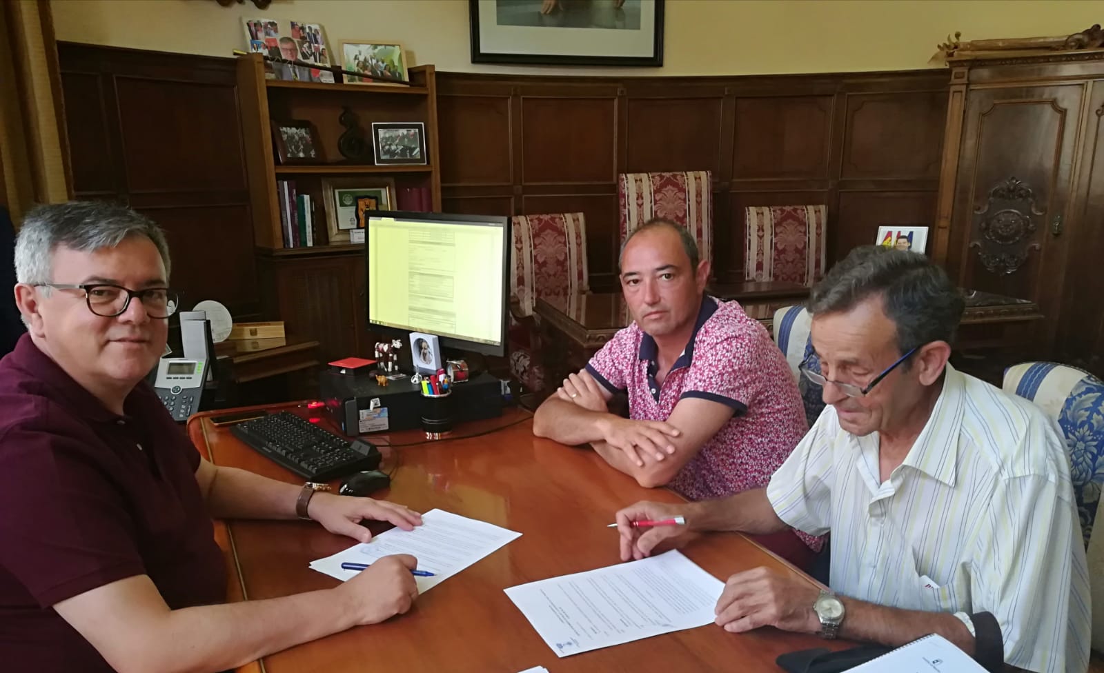 firma ayun y corpus