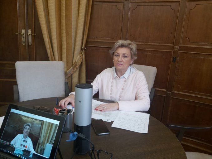 luscinda carres marzo 2020