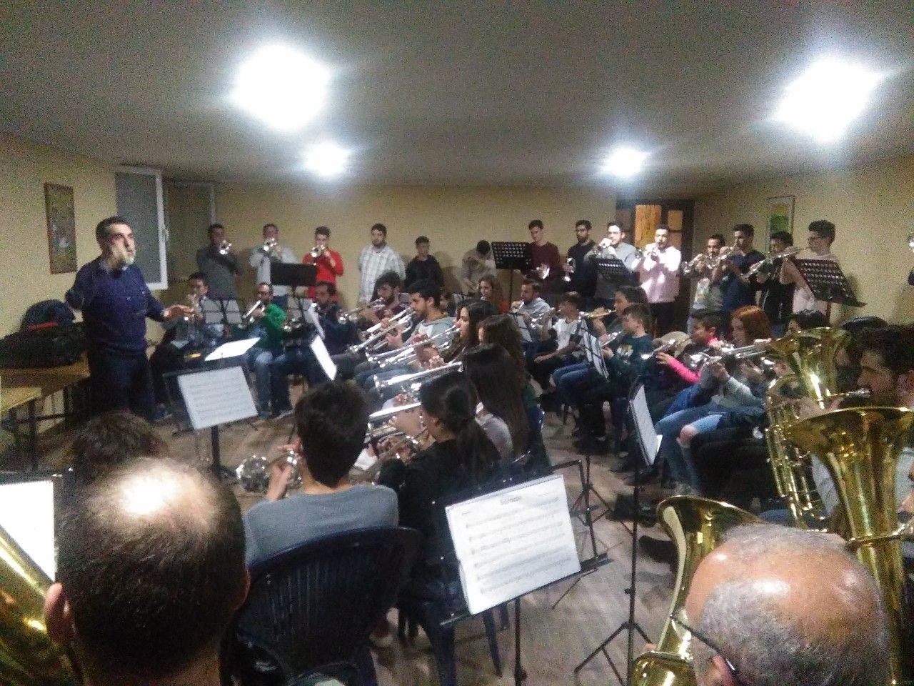 banda dolor abril 2019