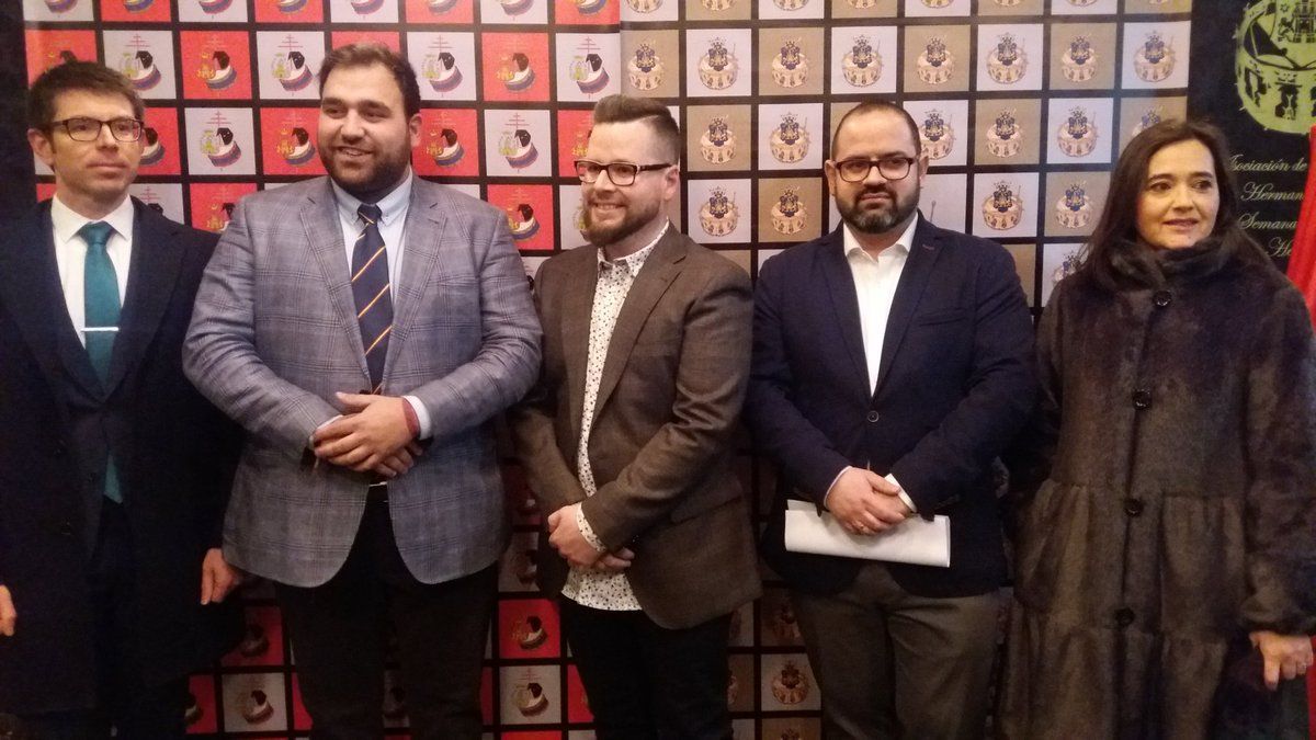 presentadores ceniza